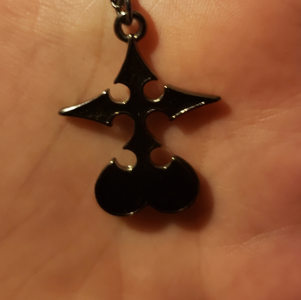 Nobody necklace